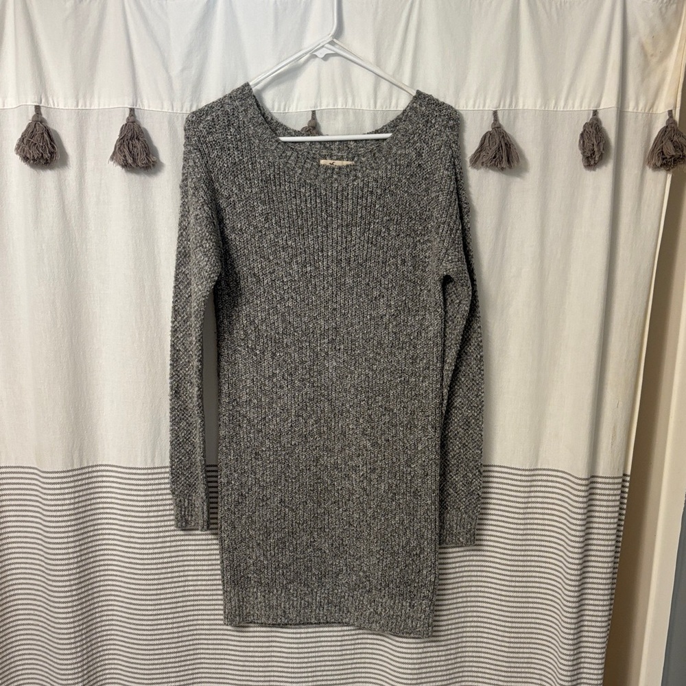 Hollister Heather Gray Knit Sweater